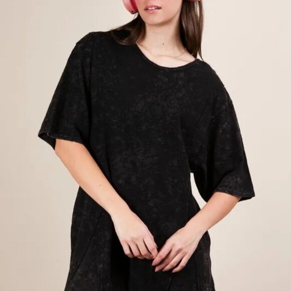 VERY J Mineral Washed Oversized Knit Comfy Romper - Picture 5 of 7